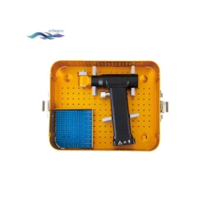 Caja de esterilización de taladro ortopédico de doble capa fabricada en aluminio médico anodizado para la esterilización en autoclave de herramientas eléctricas quirúrgicas.